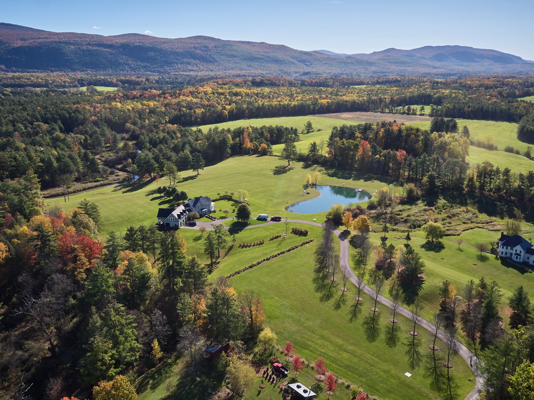 ARE Drone professionals captured rolling hills and farm in VT
